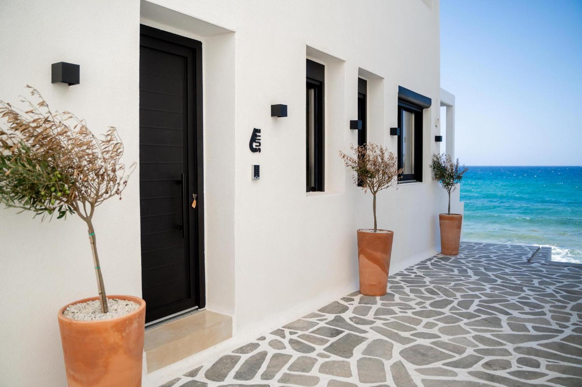 Portara Seaside Luxury Suites Naxos City Exterior photo