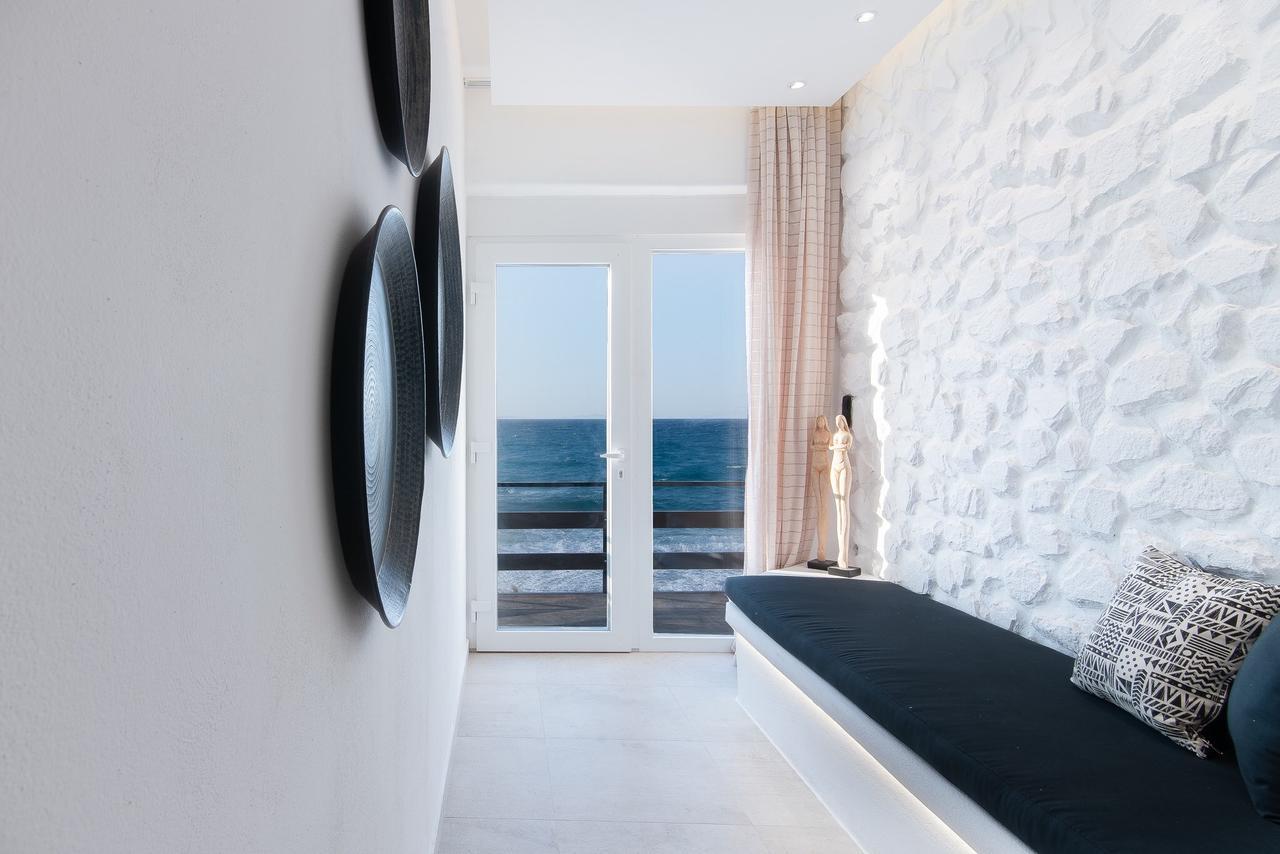 Portara Seaside Luxury Suites Naxos City Exterior photo