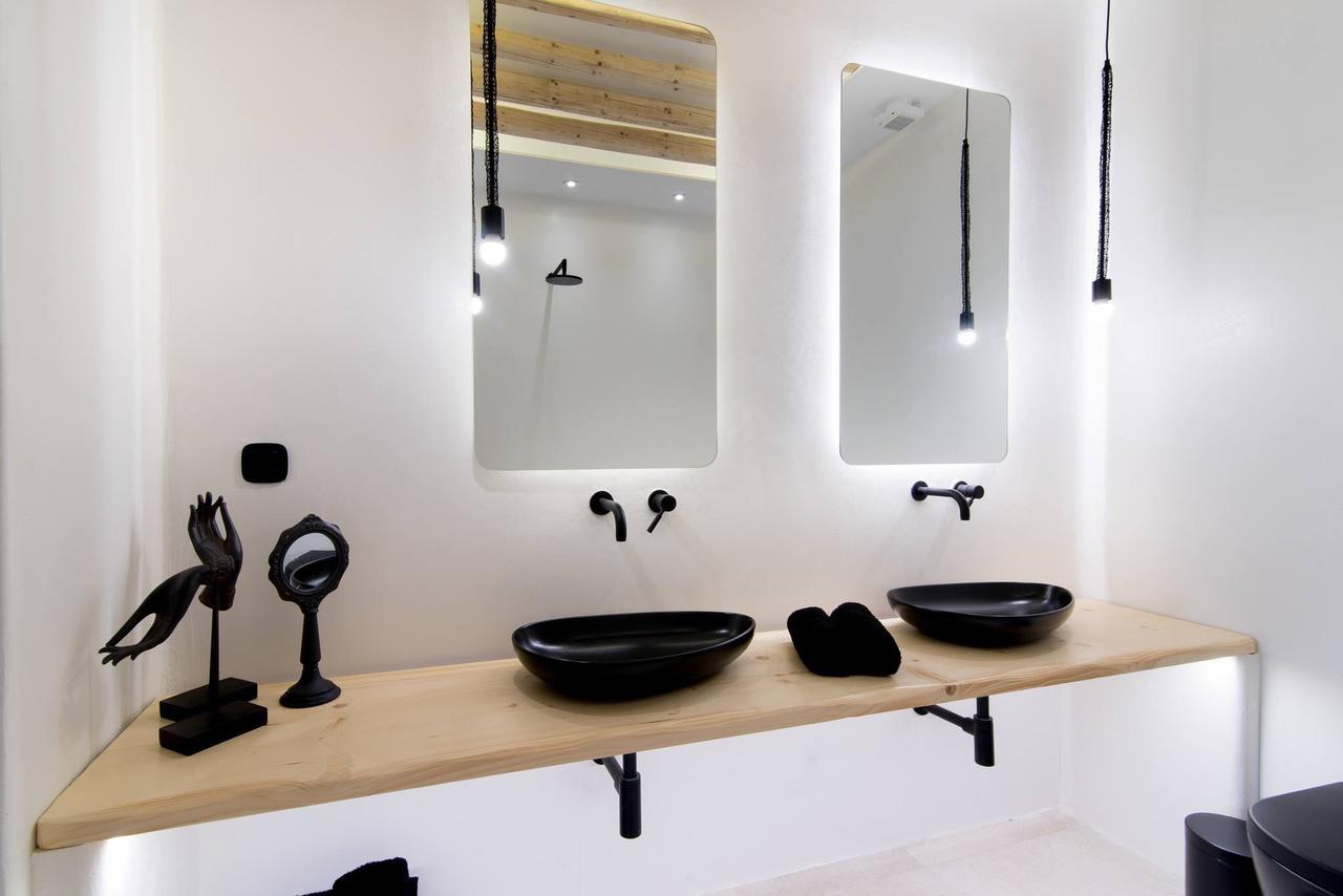 Portara Seaside Luxury Suites Naxos City Exterior photo
